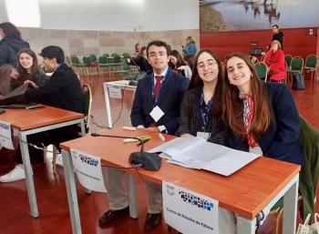 Alunos do CEF na final do parlamento dos jovens